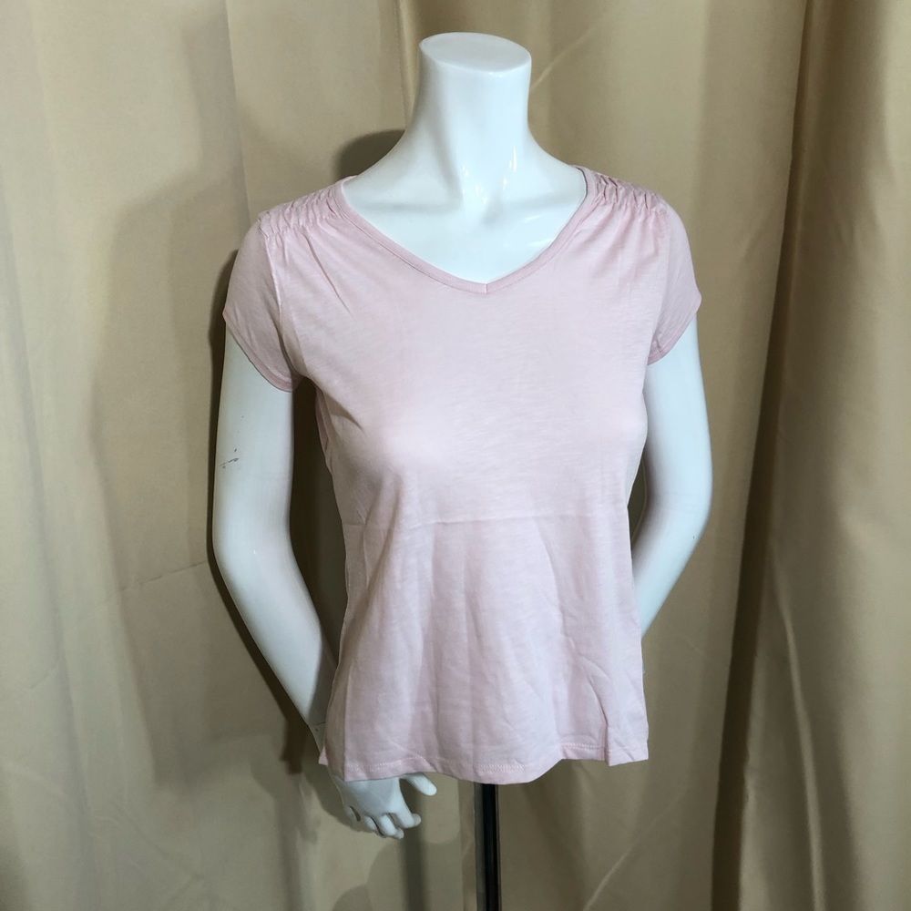 ✂️🌱*NWT* Royal Robbins Tee - White
